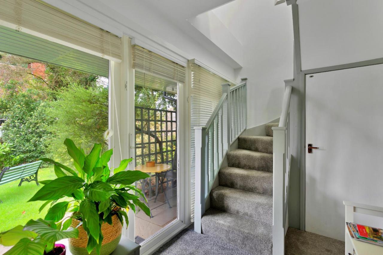 Finest Retreats - Springfields Appartamento Canterbury Esterno foto